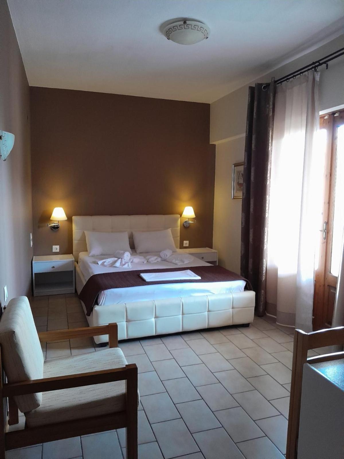Vanta Hotel Liménasz Kültér fotó