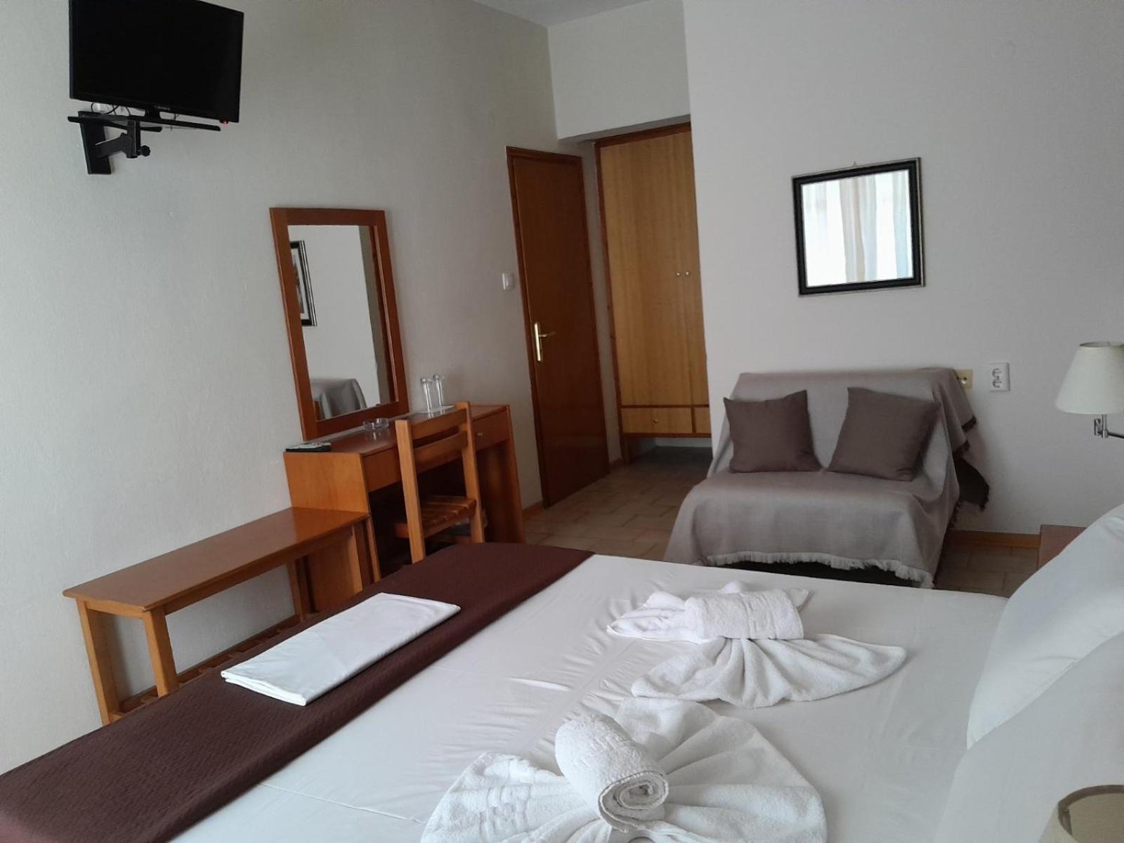 Vanta Hotel Liménasz Kültér fotó